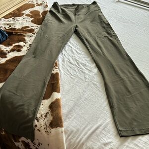 Lululemon groove flared leggings in Olive.